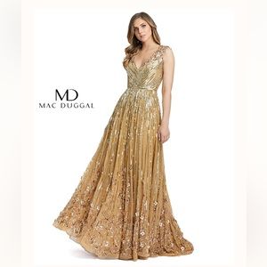 NWT Mac Duggal Champagne Sequin Dress with Flowers
